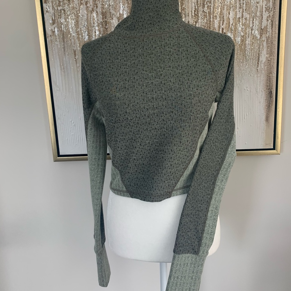 NWOT Free People Movement Crop Top